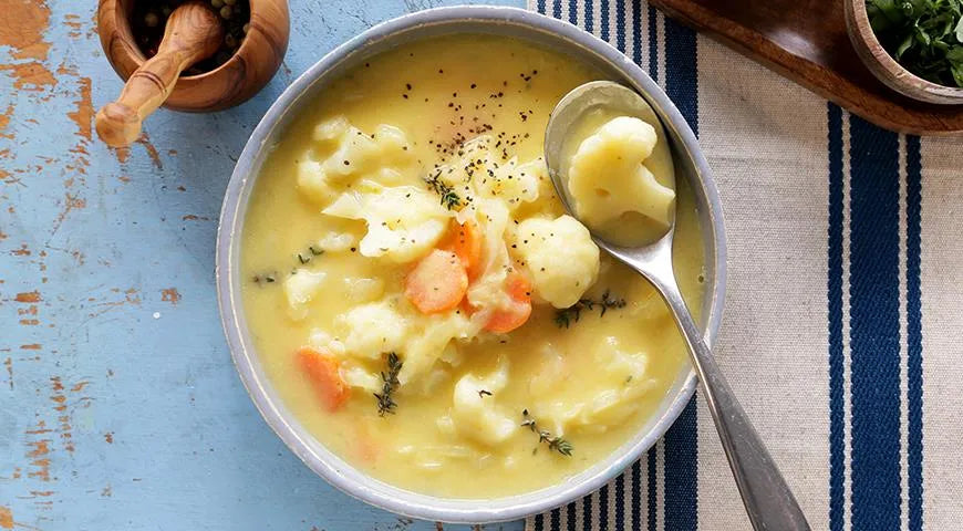 Silky Cauliflower Soup with Thyme and Lemon - Walfosbrand.com