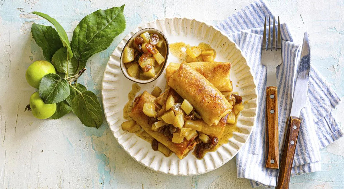 Delicate Crepes with Farmer’s Cheese and Caramelized Fruit - Walfosbrand.com