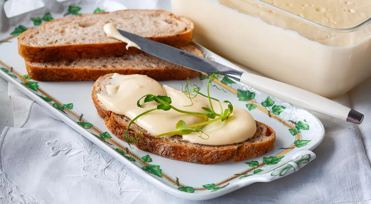 Homemade Processed Cheese (Plavlenyy Syr) - Walfosbrand.com