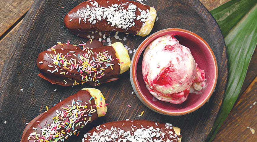 Chocolate-Glazed Bananas with Coconut and Sprinkles - Walfosbrand.com