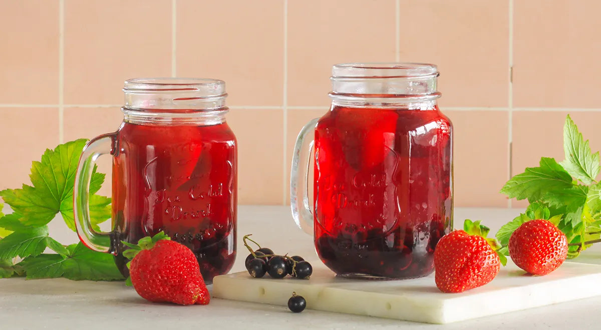 Wild Strawberry and Blackcurrant Summer Compote - Walfosbrand.com