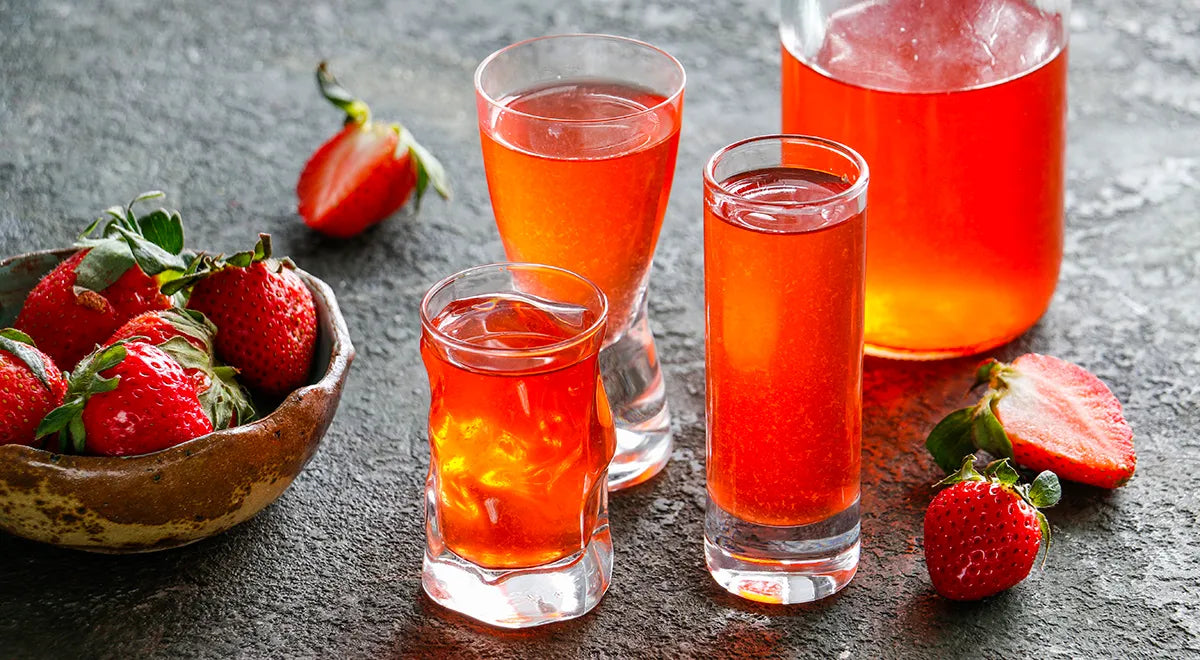 Strawberry Vodka Infusion (Klubnichnaya Nastoika) - Walfosbrand.com