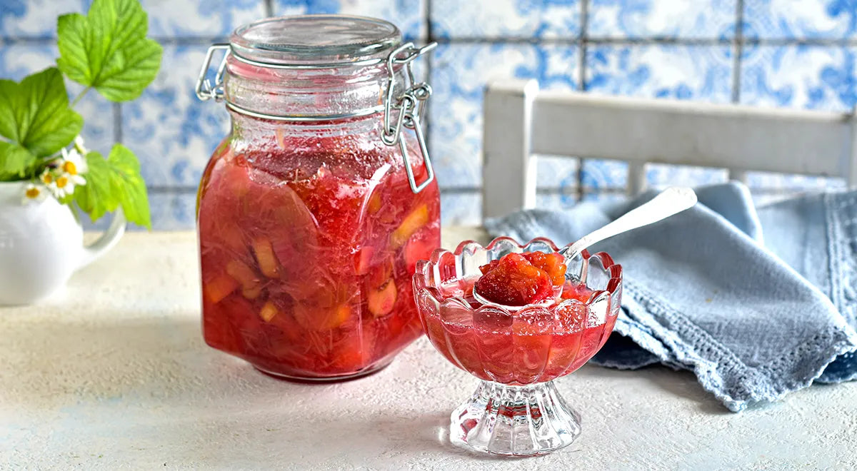 Classic Rhubarb Jam Recipe - Walfosbrand.com