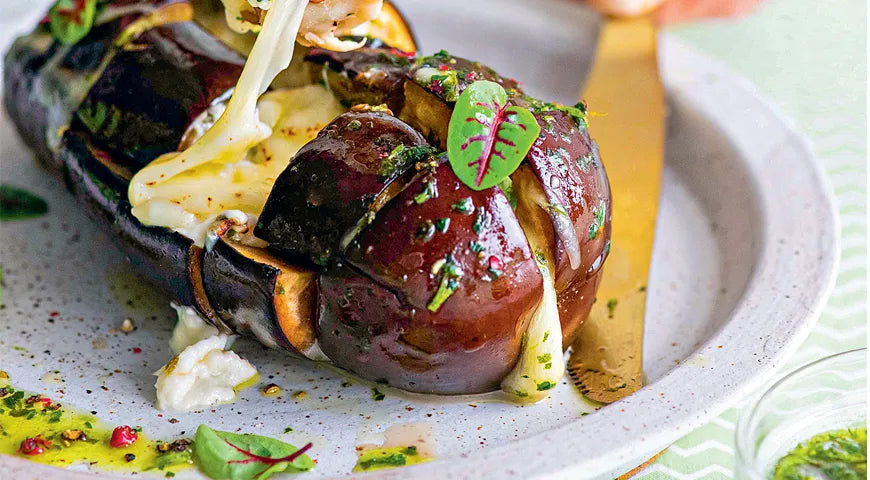 Eggplant Baked with Mozzarella and Cilantro Oil - Walfosbrand.com