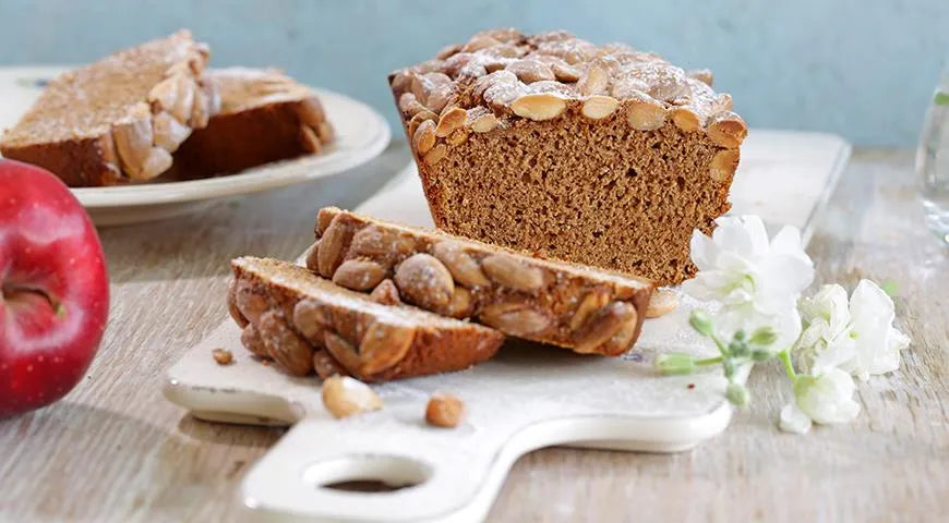 Honey-Spiced Almond Loaf Cake - Walfosbrand.com