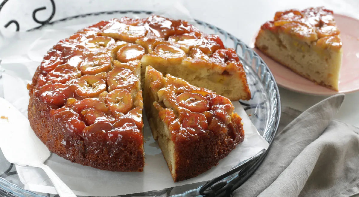 Banana Upside-Down Cake: A Decadent Russian-Inspired Dessert - Walfosbrand.com