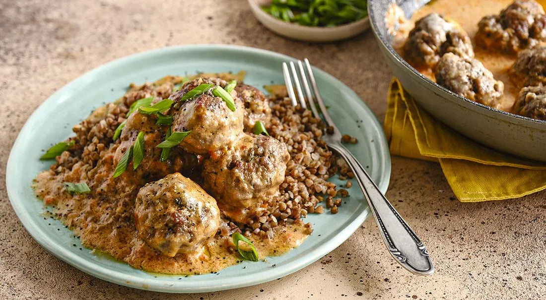 Beef Meatballs in Sour Cream Sauce: A Russian Comfort Classic - Walfosbrand.com