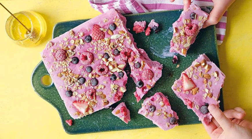 Frozen Yogurt Berry Bars with Muesli - Walfosbrand.com