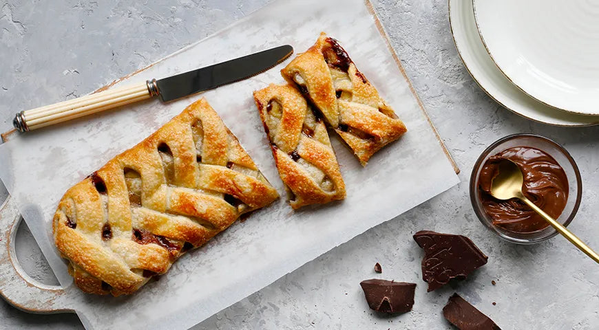 Banana Baked in Puff Pastry - Walfosbrand.com