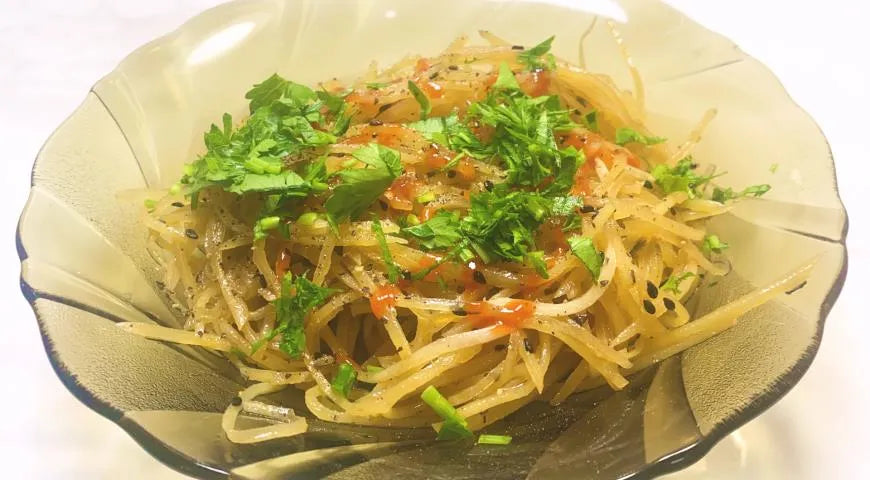 Chinese Raw Potato Salad (Chinese Salad from Raw Potato) - Walfosbrand.com