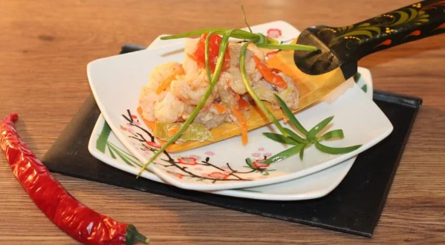 Pork with Vegetables in Spicy Sauce - Walfosbrand.com