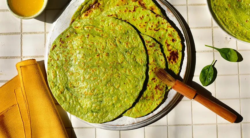 Cheesy Green Flatbreads with Spinach and Parmesan - Walfosbrand.com