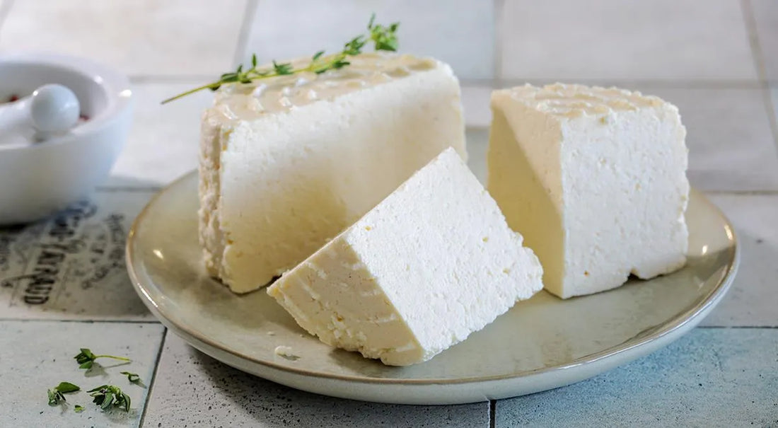 Egg Cheese from Cow's Milk and Sour Cream - Walfosbrand.com
