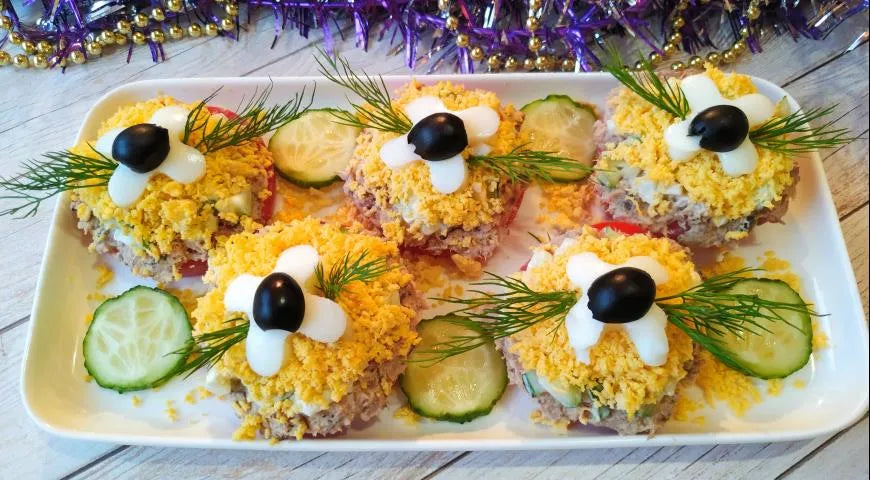 Speedy Tuna Canapés: A Russian-Inspired No-Cook Appetizer - Walfosbrand.com