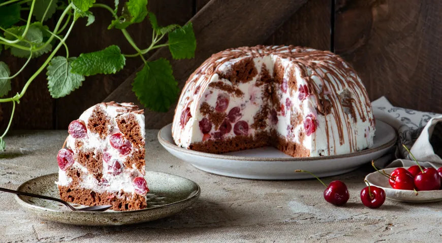 Pancho Cake with Sour Cherry & Chocolate - Walfosbrand.com