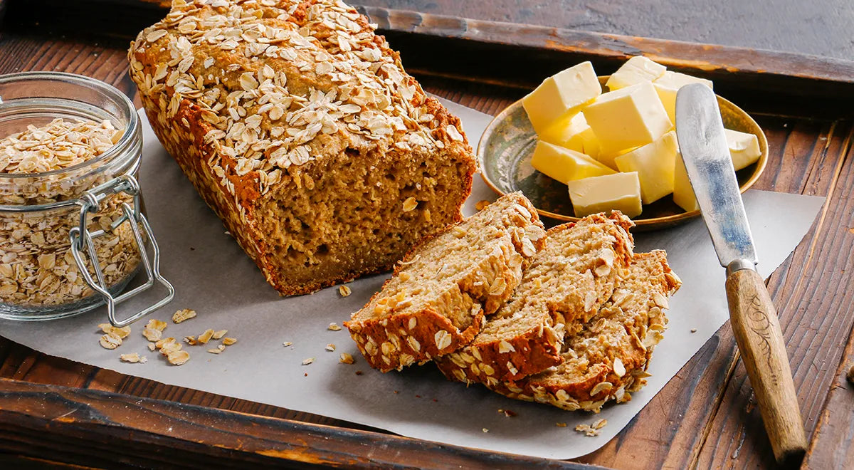 Homemade Oatmeal Bread with Bran and Honey - Walfosbrand.com