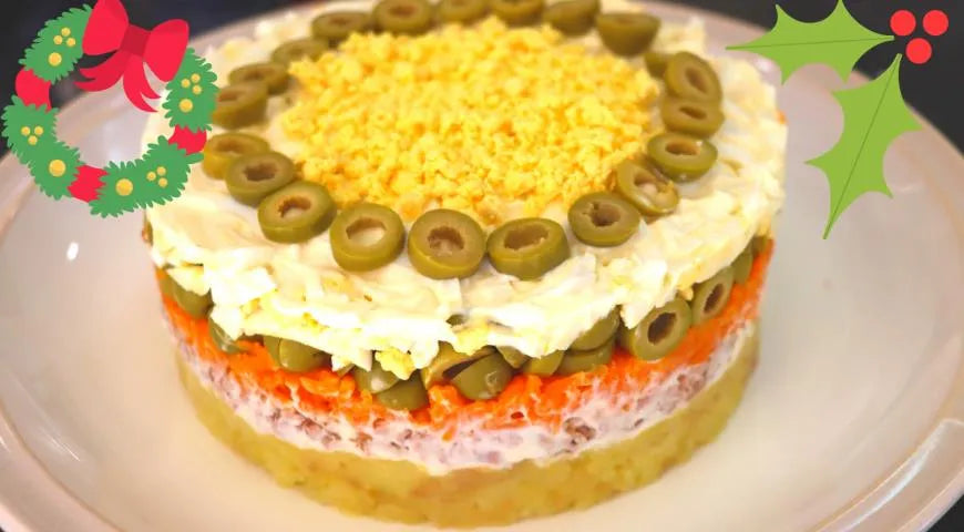 Hearty Layered Tuna Salad - Walfosbrand.com