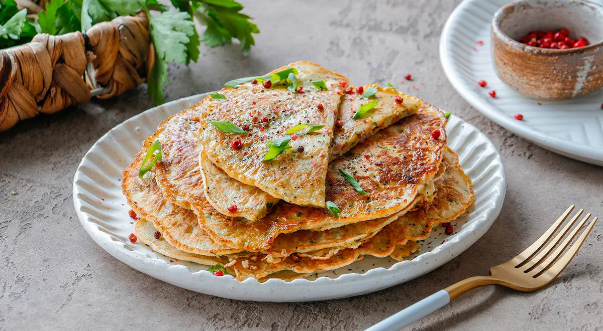 Яичные блинчики с колбасой (Egg Pancakes with Sausage) - Walfosbrand.com