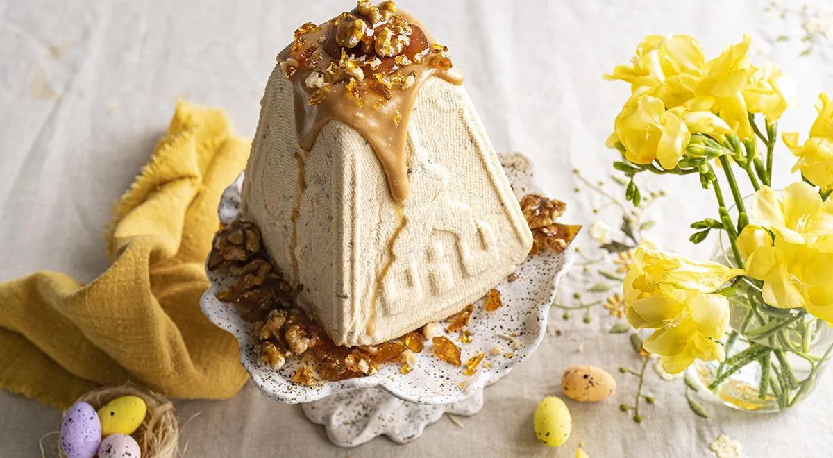 Easter Cottage Cheese Paskha with Dulce de Leche and Nuts - Walfosbrand.com