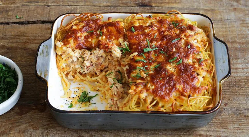 Creamy Chicken and Pasta Casserole: A Russian Comfort Classic - Walfosbrand.com