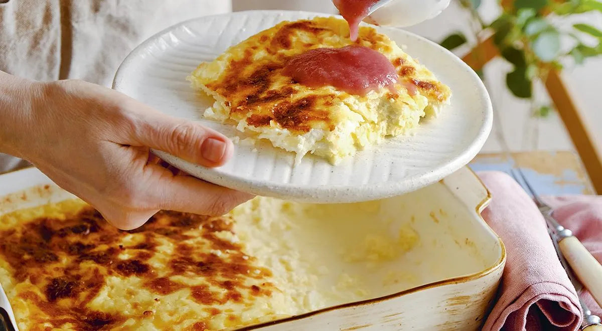 Suluguni Cheese Bake with Fruity Red Wine Sauce - Walfosbrand.com