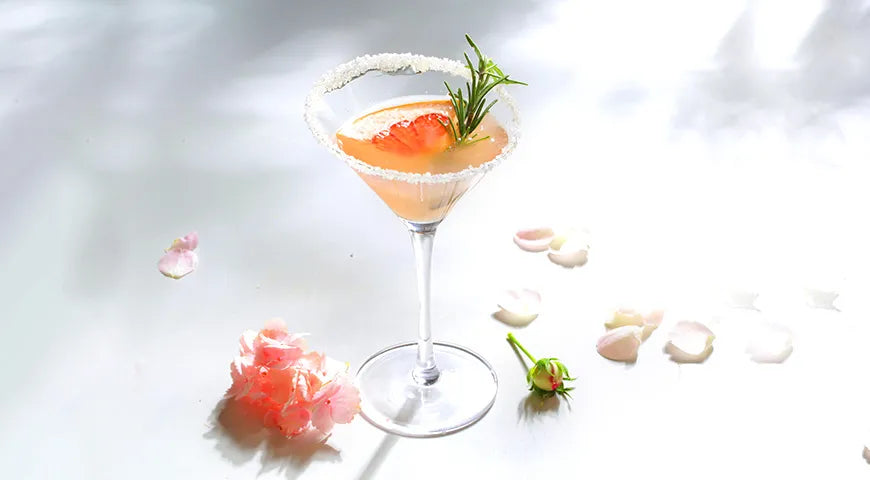 Salty Dog Cocktail (Salty Dog Variation with Berry Gin) - Walfosbrand.com