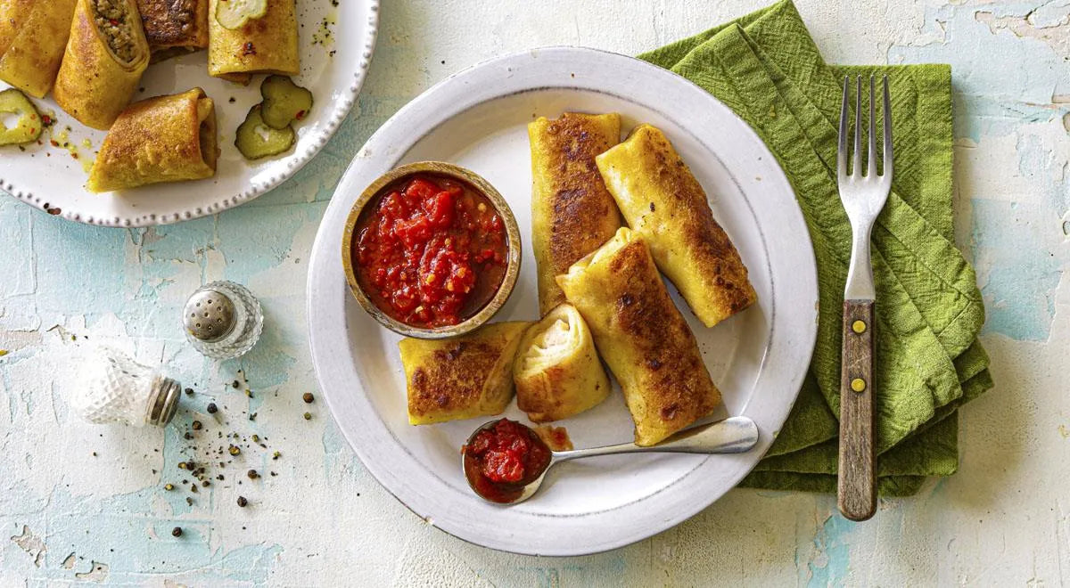 Savory Ham and Cheese Blinis with Tomato Sauce - Walfosbrand.com