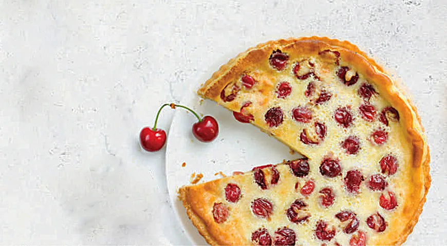 French Clafouti with Frozen Cherries: A Rustic Elegance - Walfosbrand.com