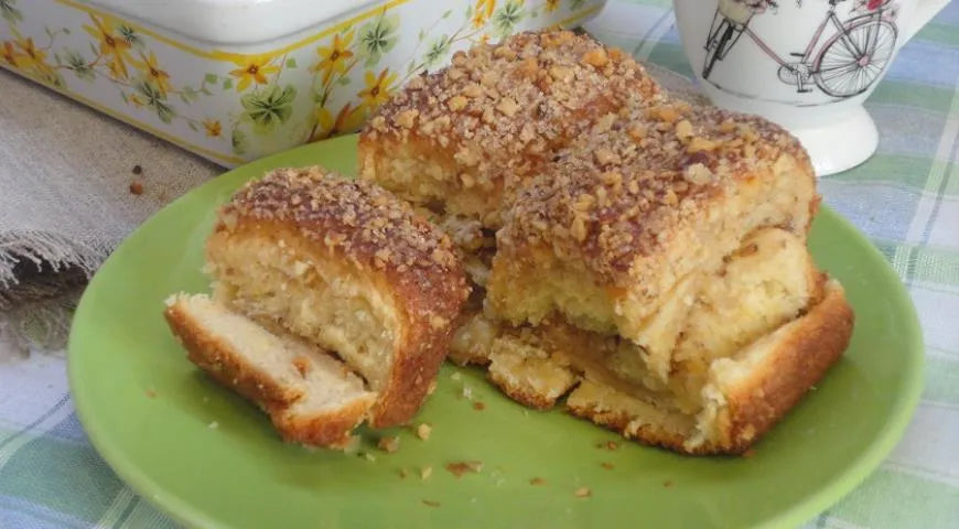 Hungarian Nut Pastries (Vengerskie Pirozhnye) - Walfosbrand.com