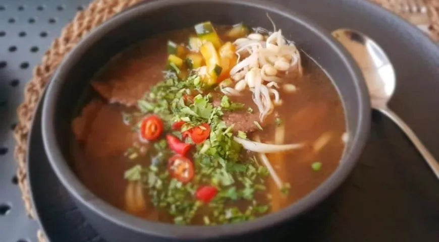 Pho Bo - Vibrant Vietnamese Soup - Walfosbrand.com