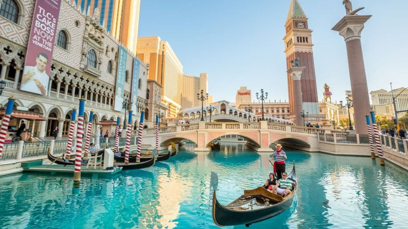 Las Vegas Best Things to Do - Grand Goldman