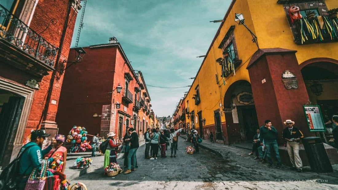 Mexico Safety Travel Tips - Grand Goldman