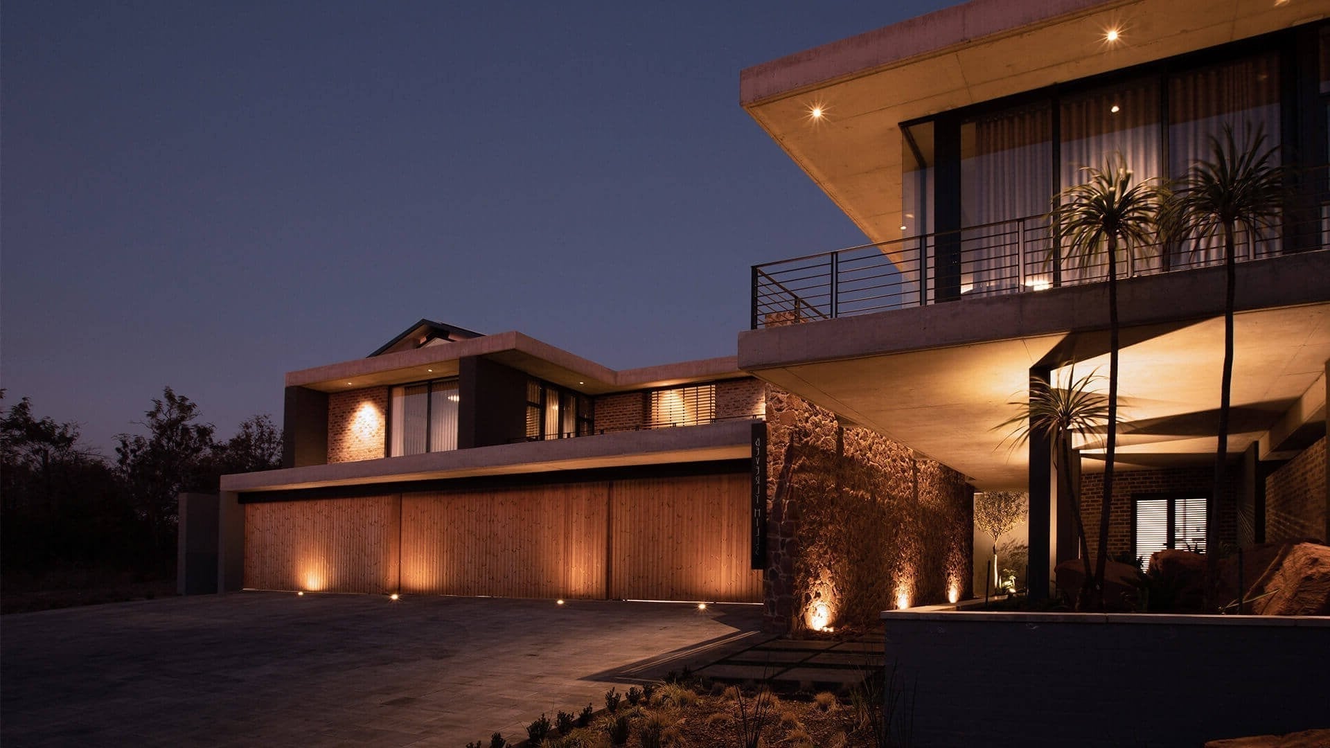 Smart Outdoor Lighting for Connected Homes: Types, Benefits, Comprehensive Guide Grand Goldman