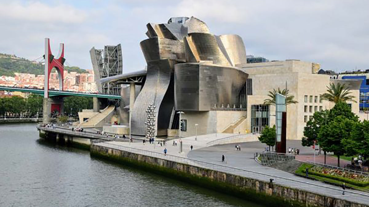 The best free tours in Bilbao: discover the city without spending too much