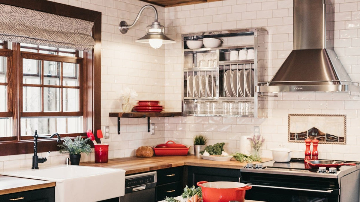 Invest in versatile and practical auxiliary kitchen furniture