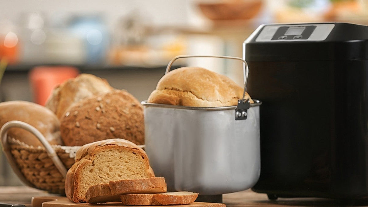 Enjoy authentic bakery flavor with these bread makers that stand out in terms of quality and price.