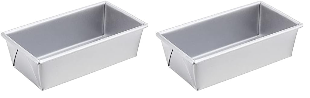 Chicago Metallic Commercial II 1-Pound Loaf Pan, Heavy-Weight Aluminized Steel, Professional Bread Baking Pan with Wire Reinforcement