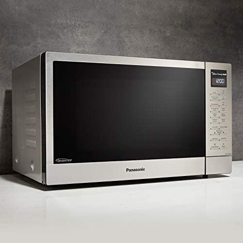 Panasonic NN-SN68KS Kompaktowy Kuchenka Mikrofalowa o Mocy 1200 W, Gotowanie z Czujnikiem, Przycisk Popcornu, Szybkie 30 Sekund i Turbo Rozmrażanie, 1.2 cu.ft, Stal Nierdzewna
