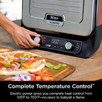 Ninja Woodfire Outdoor Pizza Oven, 8 w 1 przenośny elektryczny piec do pieczenia, nagrzewa się do 700°F, 5 ustawień pizzy Artisan, zintegrowana wędzarnia BBQ, zawiera aromatyzowane peletki drzewne, terakota czerwona