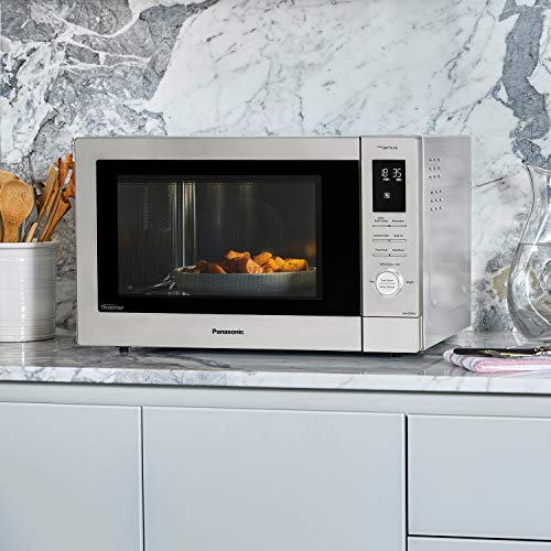 Kuchenka mikrofalowa Panasonic HomeChef 4 w 1 z frytkownicą powietrzną, pieczeniem konwekcyjnym, grillem FlashXpress, technologią mikrofal inwerterowych, 1000 W, 1,2 stopy sześciennej z łatwym w czyszczeniu wnętrzem - NN-CD87KS (stal nierdzewna)