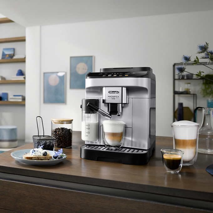 De'Longhi De’Longhi Magnifica Evo Automatic Espresso & Cappuccino Machine with Latte Crema System, 9.45 in. x 17.32 in. x 14.17 in., Chrome