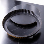 Tart Pan 9 Inch Removable Bottom- Carbon Steel Quiche Pan, Rust & Temperature Resistant Quiche Baking dish 550-600 °F- Non-Stick, Sturdy & Dishwasher Safe- Perfect for Baking Tarts