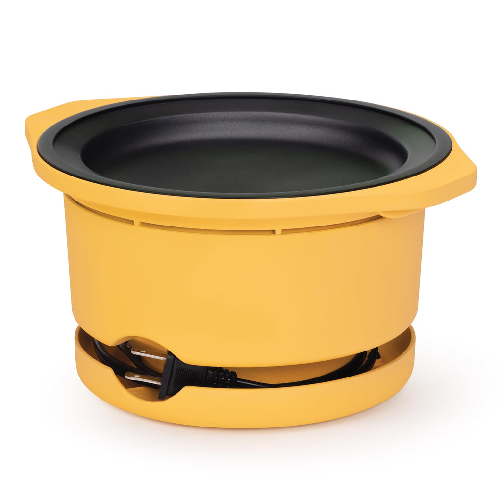 Presto 05206 Showtime Gourmet Oil Popcorn Popper - 9 filiżanek, wbudowana miska do serwowania, kompaktowa konstrukcja, ceramiczna powłoka zapobiegająca przywieraniu, bez PFAS, żółty