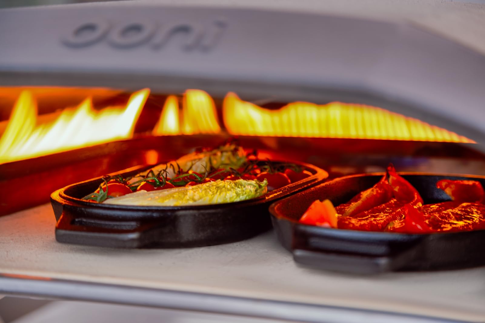 Ooni Koda 16 Piec do pizzy gazowy – 28mbar propanowy piec do pizzy na zewnątrz, przenośny piec do pizzy na ogień i na kamieniu 16-calowe pizze, z wężem gazowym i regulatorem, maszyna do robienia pizzy na blacie, kuchenka do pizzy na zewnątrz