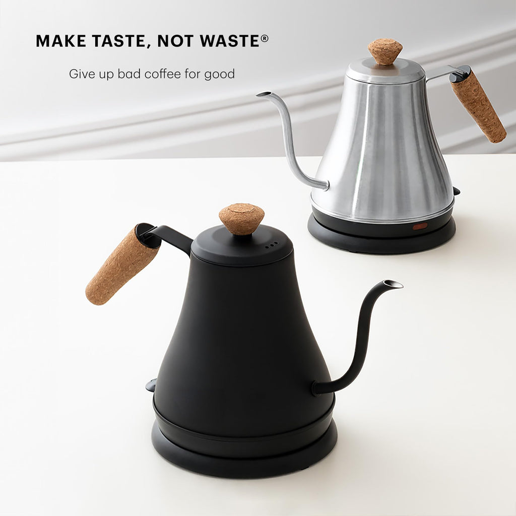 Bodum 27oz Bistro Gooseneck Elektryczny Czajnik Wodny, Zalewanie Kawy i Herbaty, Stal Nierdzewna, Matowa Czerń