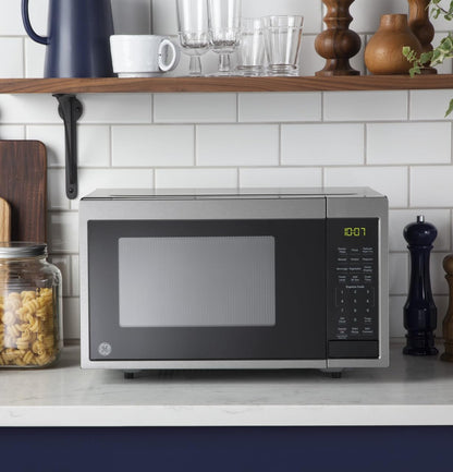 GE Smart Countertop Microwave Oven | Complete with Scan-to-Cook Technology and Wifi-Connectivity | 0.9 Cubic Feet Capacity, 900 Watts | Home & Kitchen Essentials | Stainless Steel