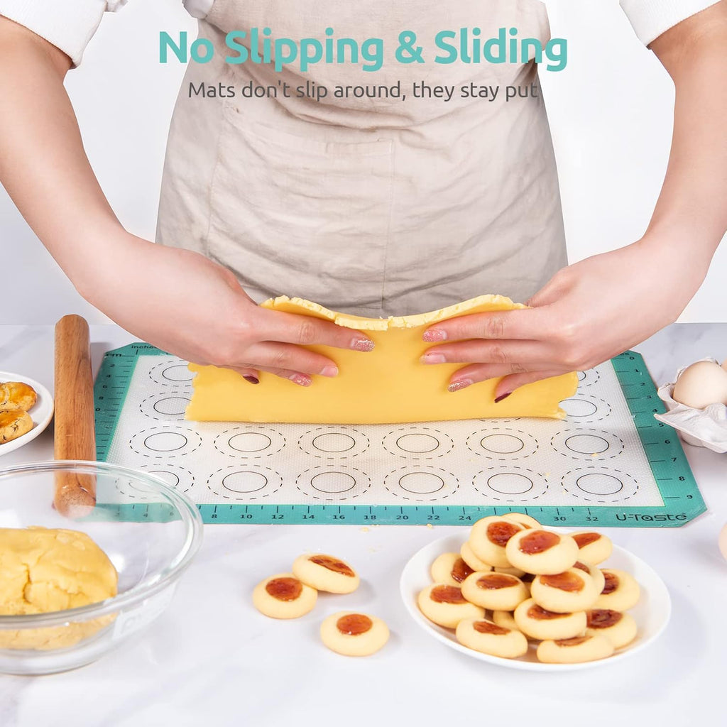 U-Taste 446ºF Heat Resistant Macaron Silicone Baking Mat, Non Stick Reusable Cookies Pastry Sheet Liner with Edge Enhancement Circle Measurement (Half/Jelly Roll/Quarter Sheets Size, Aqua Sky)