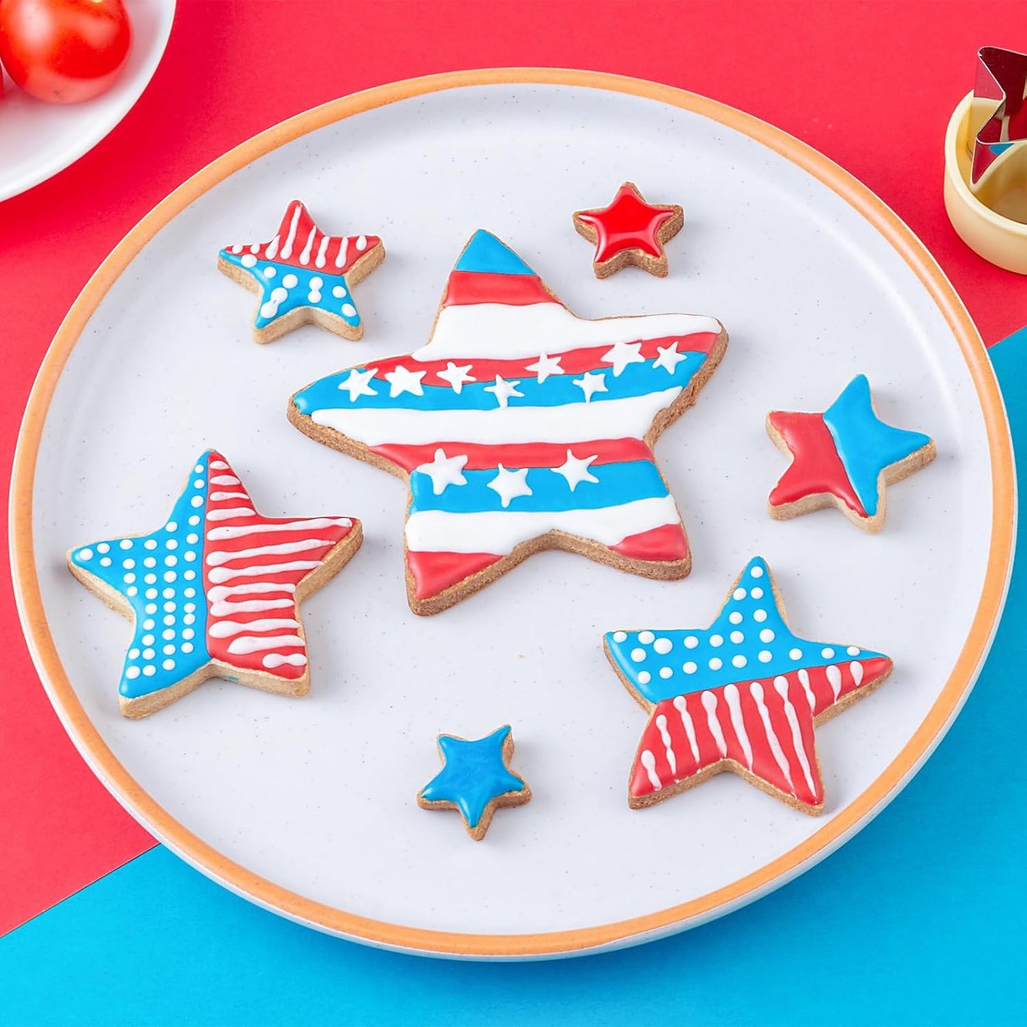 Star Cookie Cutters 4 Pcs, Kimfead Sandwich Cutter for Kids Lunch, Vegetable Fruit Cutters Shapes, Stainless Steel Biscuit Cutters for Children Boys Girls