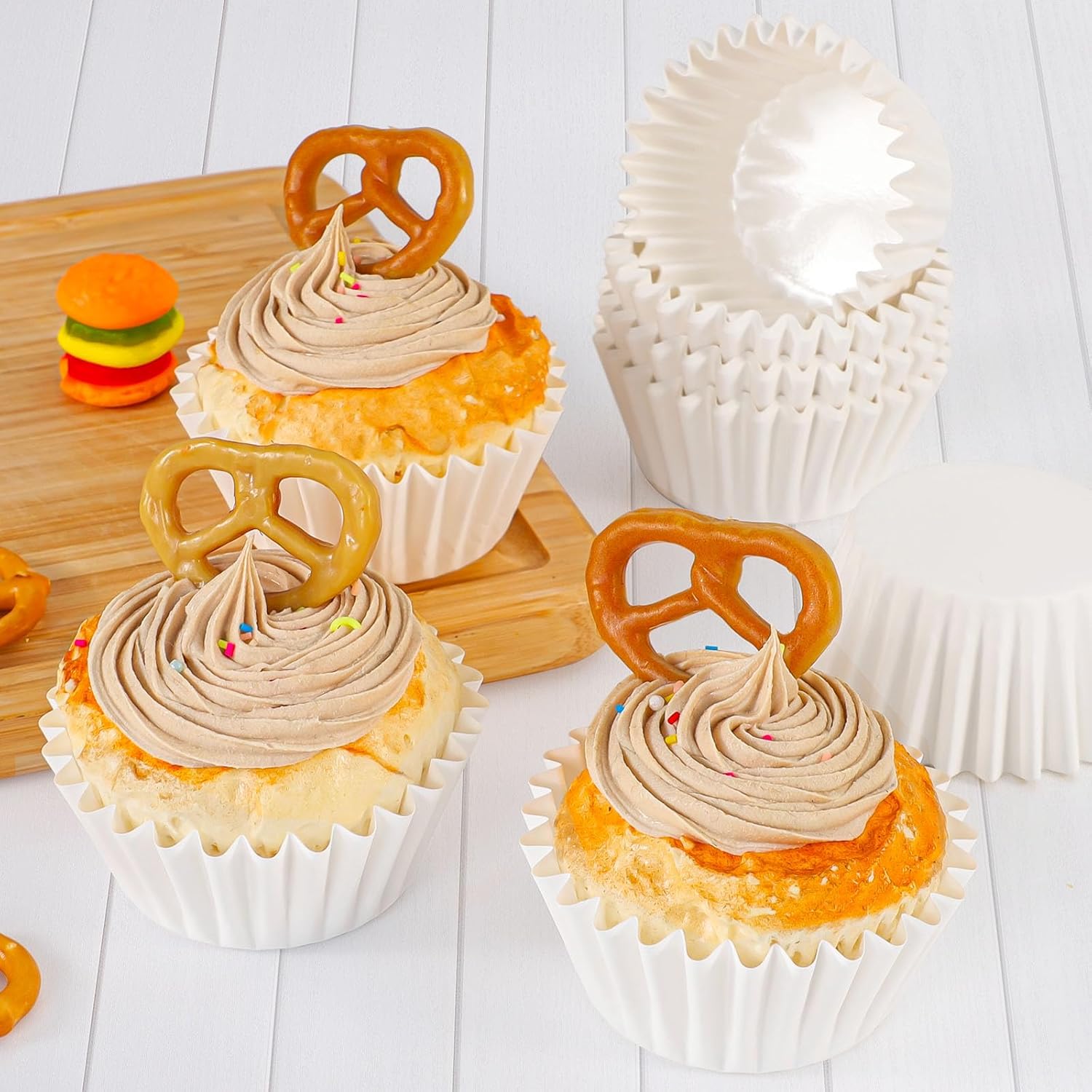 Caperci Heavy Duty Standard White Cupcake Liners 150 Counts - Grease-Resistant Paper Muffin Baking Cups, Odorless, No Muffin Pan Needed, Easily Peels (White)