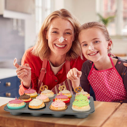 Standard White Cupcake Liners for Baking 200 Counts - Caperci Greaseproof Muffin Baking Cups for Wedding Birthday Party Baby Shower Festivals (White)